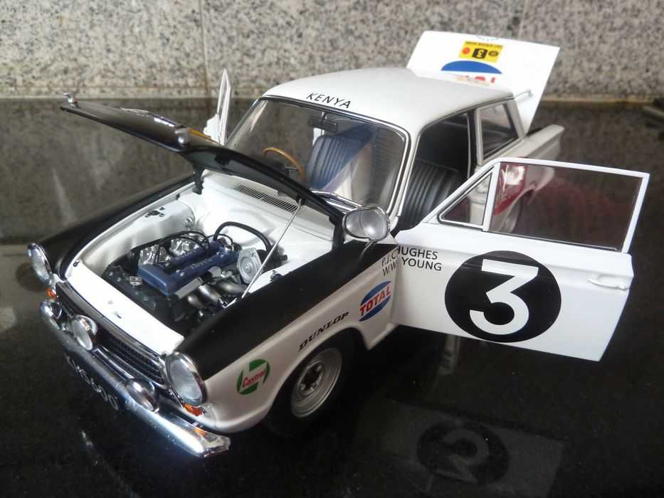 1:18 AutoArt, Ford Cortina GT MK I, 1964 Safari Winner, Minichamps
