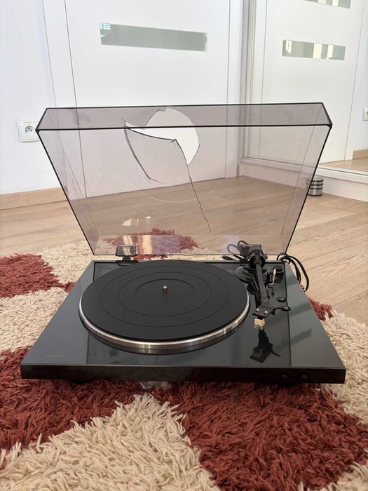 Gramofon DENON DP-300F | 100% Sprawny | Uszkodzona Pokrywa (defekt jedynie wizualny)