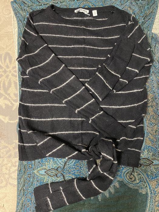 Светри з кашеміру і шерсті