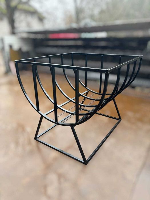 Stojak na bele, karmidło, paśnik dla bydła, koni, danieli owiec koni