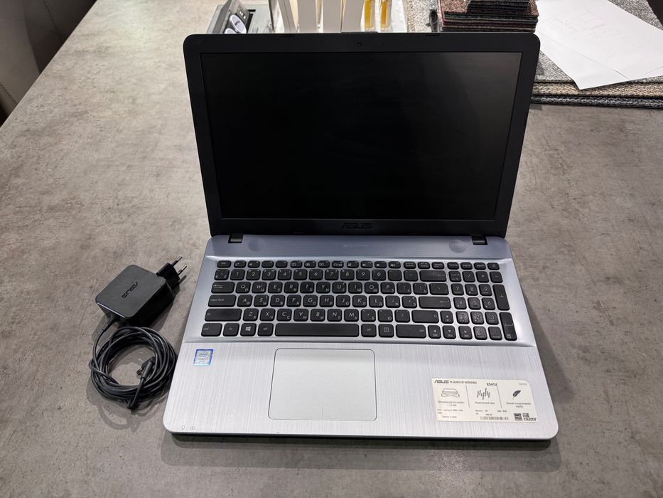 Ноутбук Asus X541u