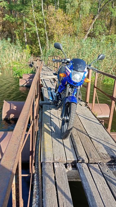 Хто обміняти мотоцикл на машину або на мотоцикл з моєї доплати