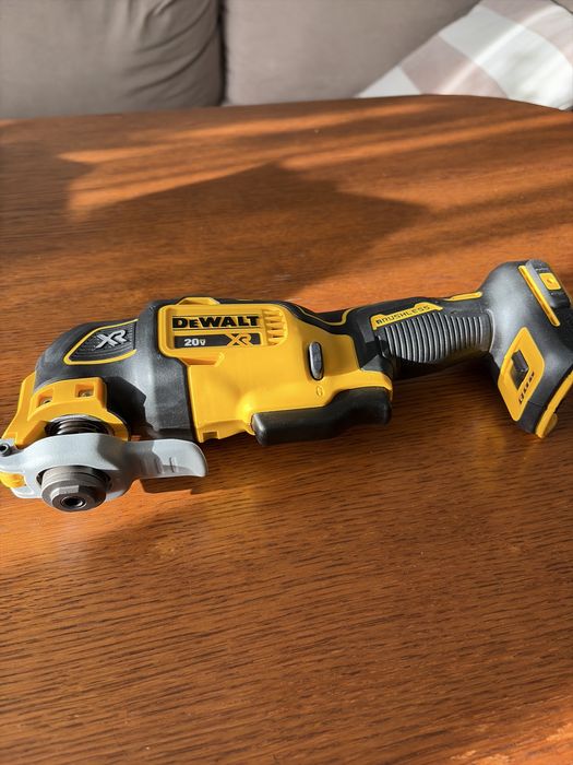Мультитул реноватор Dewalt DCS356 оригінал