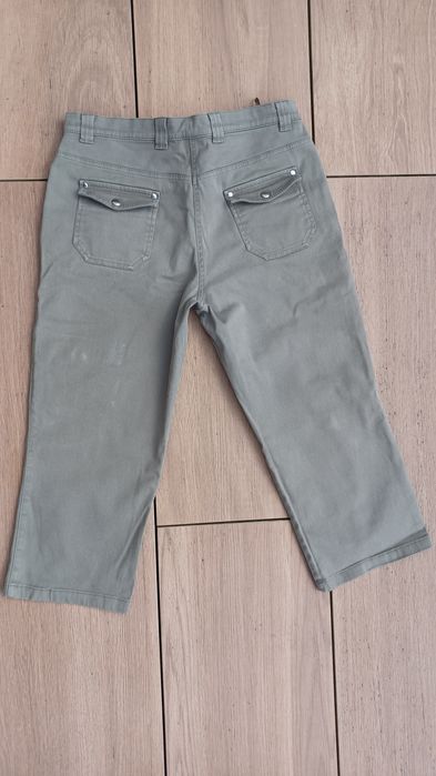 Spodnie damskie 7/8 rozm. 42