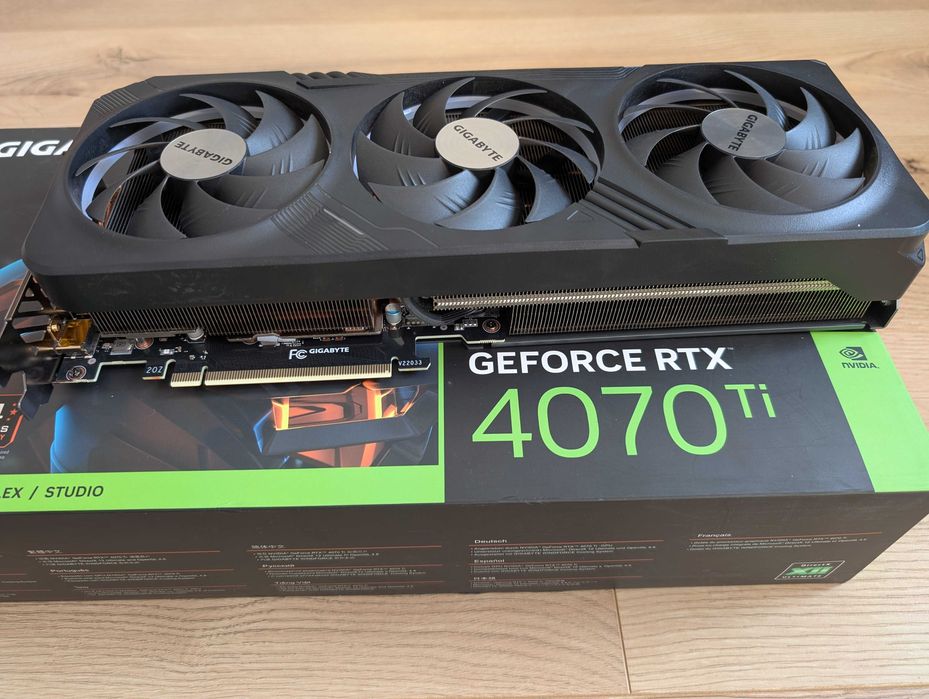 Gigabyte GeForce RTX 4070 Ti GAMING OC 12GB - stan bdb