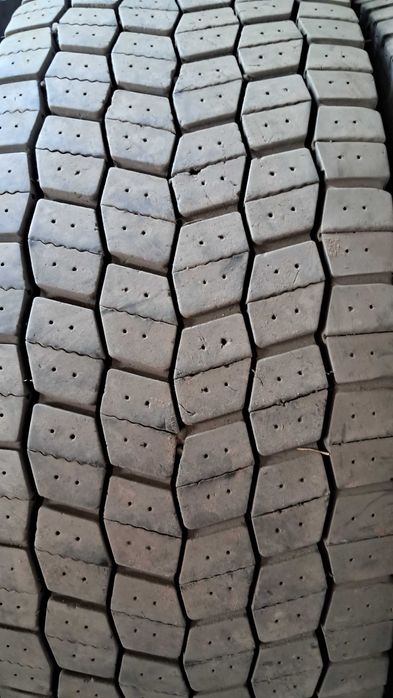 Шини вантажнi Michelin 315.70.22.5