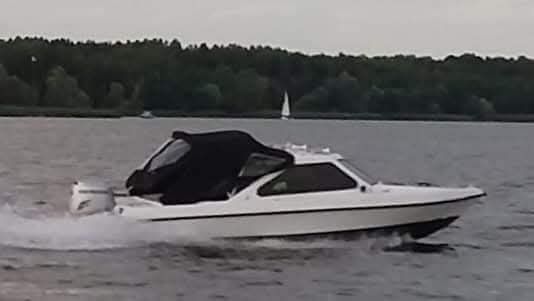Łódź motorowa Skorpa , silnik Honda 50hk plus przyczepa.
