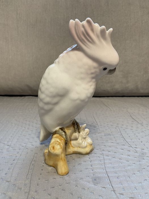 Porcelanowa figurka papugi Royal Dux