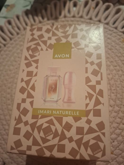 Zestaw damski Avon Imari Naturelle