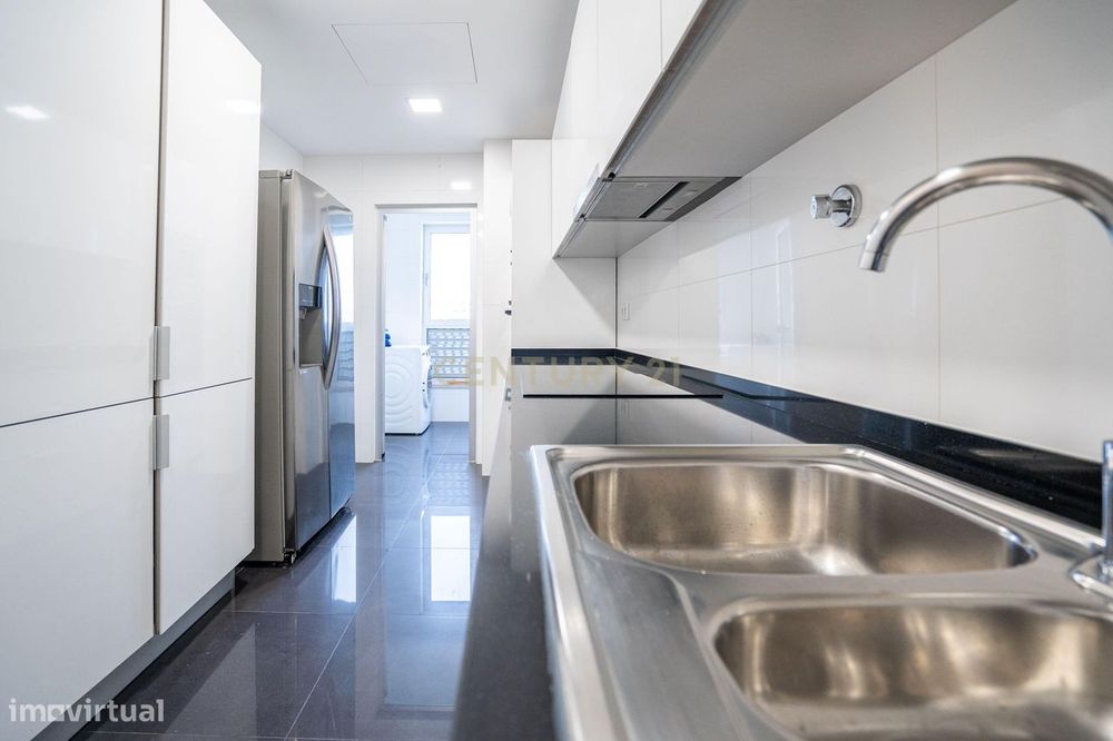 Apartamento de Luxo no Lumiar, Lisboa - 4 Quartos e Vista Panorâmica