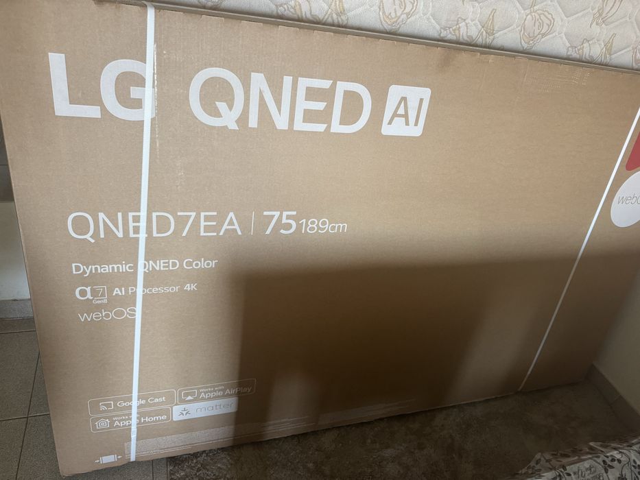 Lg QNED AI nova na caixa