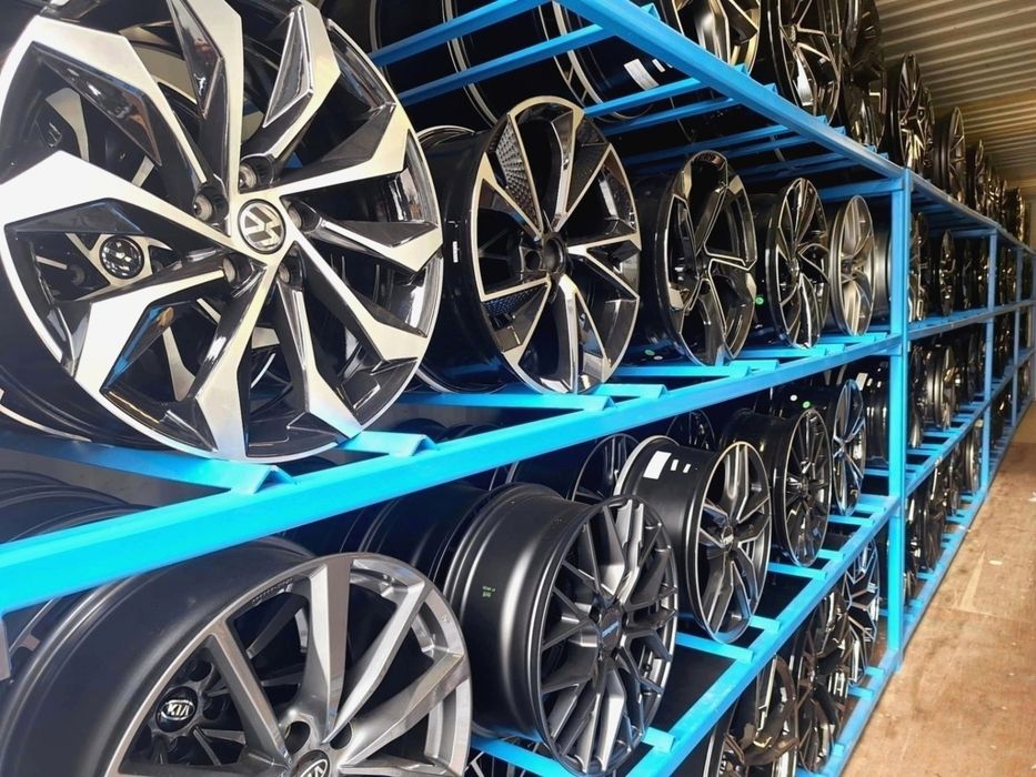 Opony 215/60 R 17 Kumho Ecsta Jak Nowe