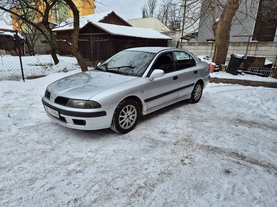 Mitsubishi Carisma Mitsubishi Carisma 2002r/benzyna/sprawna/gotowa do jazdy