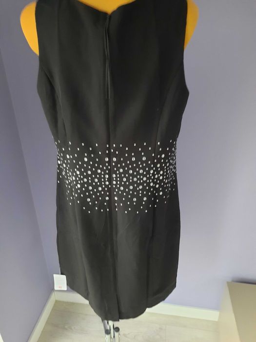 Sukienka wieczorowa z cykinami rozmiar 46