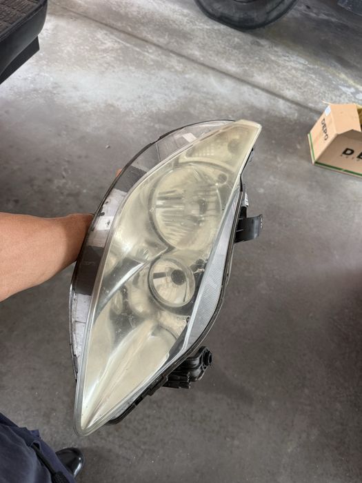 Farol seat ibiza 2010 D