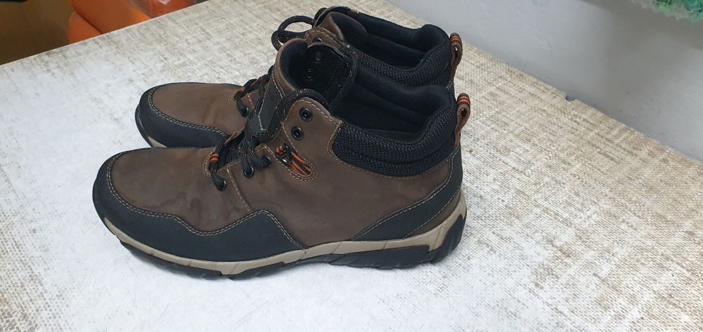 Buty 43 trapery  trekingowe