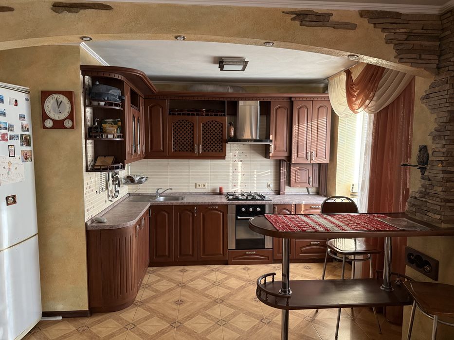 Сдам 2к евроквартиру в центре