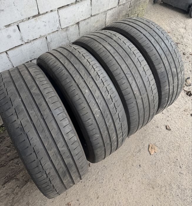 225/55 R18 Continental 225 55 18