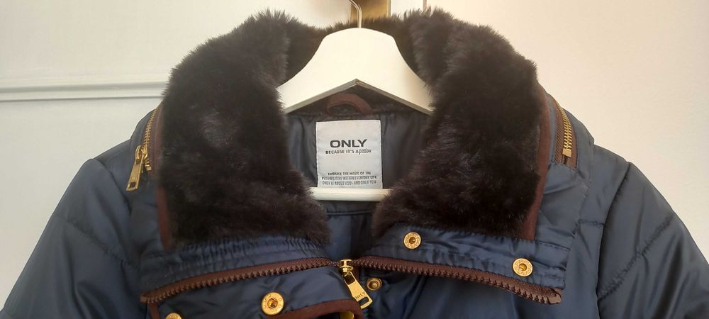 casaco novo, marca only, azul tamanho s.