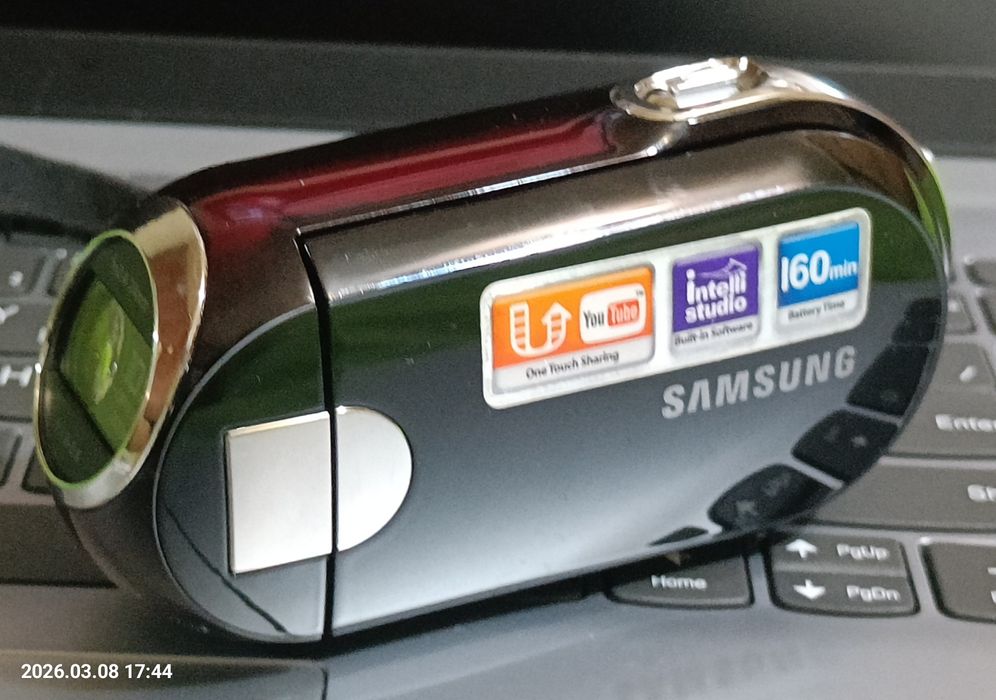 Міні Відеокамера Samsung SMX C10RP ,для YouTube