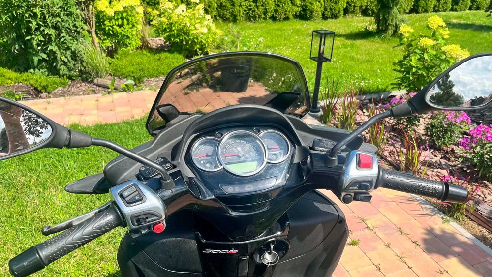 Piaggio mp3 yourban 300