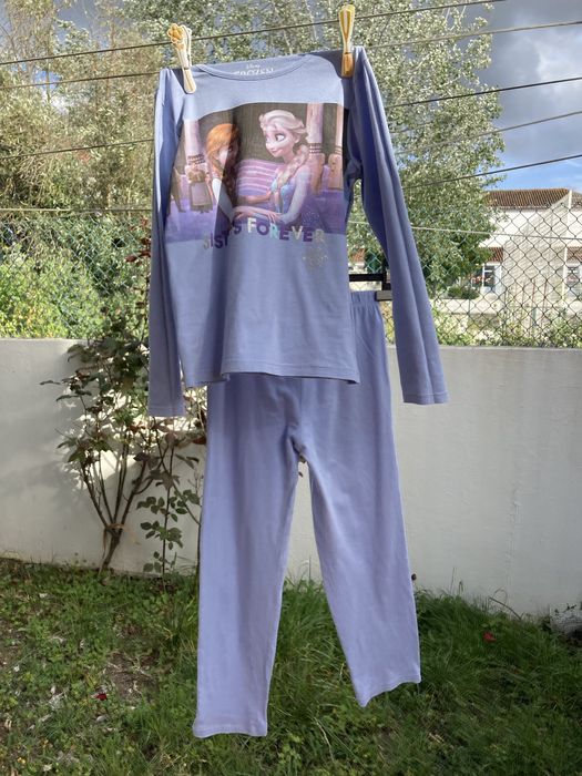 Pijama Frozen/ Disney 7-8 anos