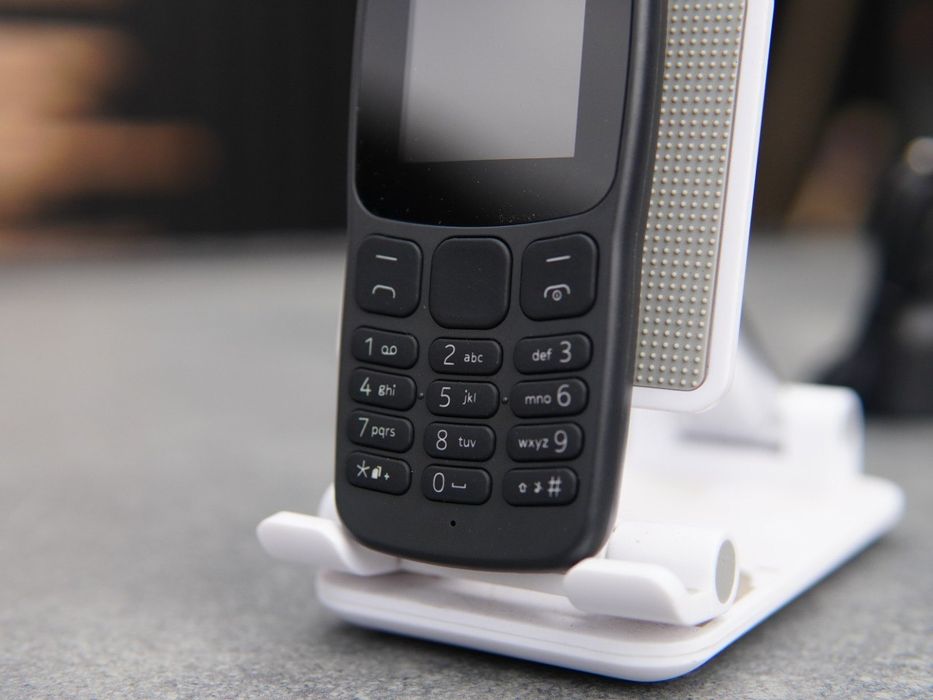 Телефон кнопочний Nokia 106 DS