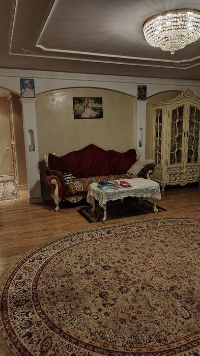 Шикарна квартира на проспекту Миру!