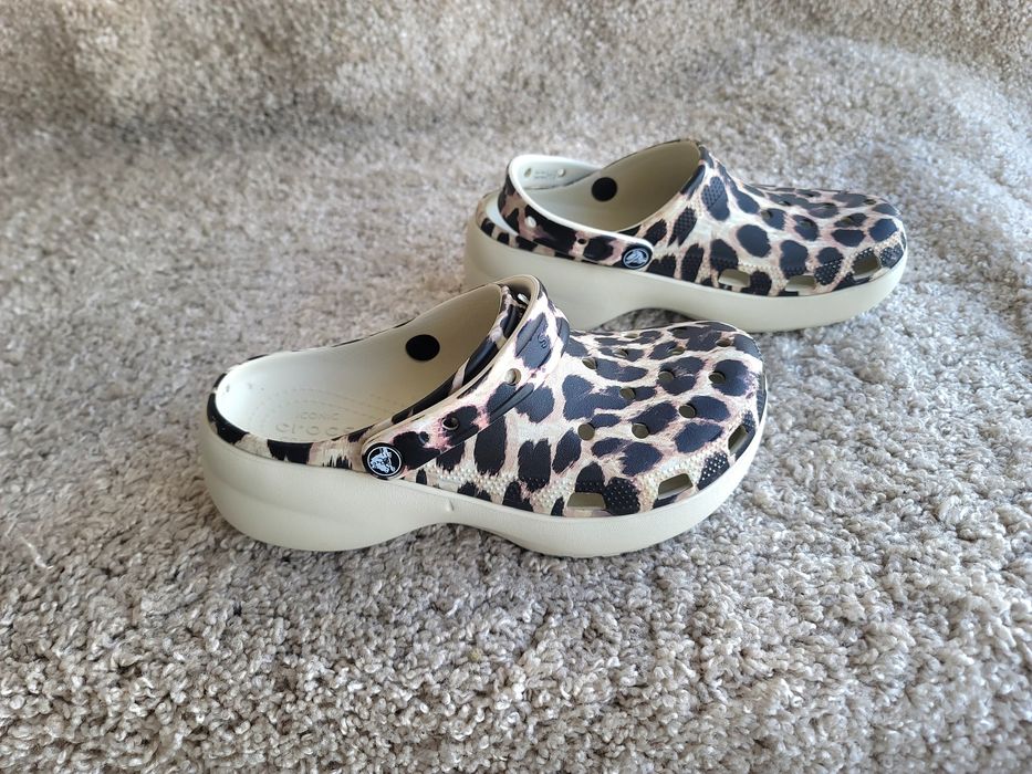 Шльопанці CROCS р 38 Америка Орігинал!