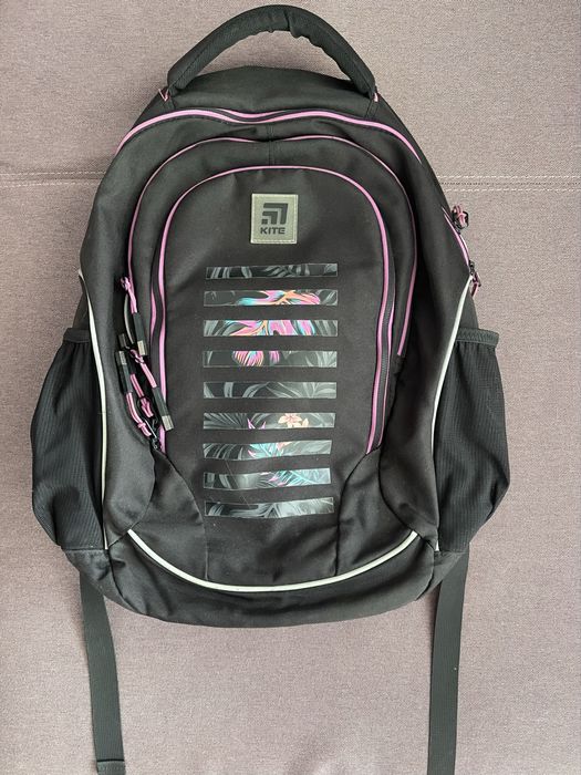 Шкільний рюкзак для дівчат + мішечок для перезувного