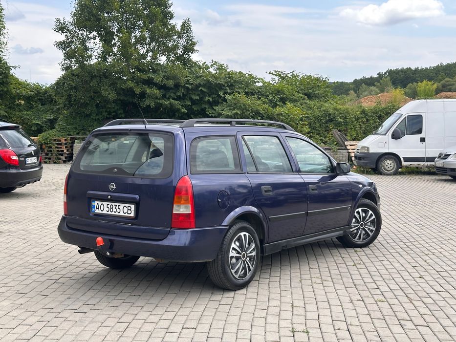 Автомобіль OPEL ASTRA J