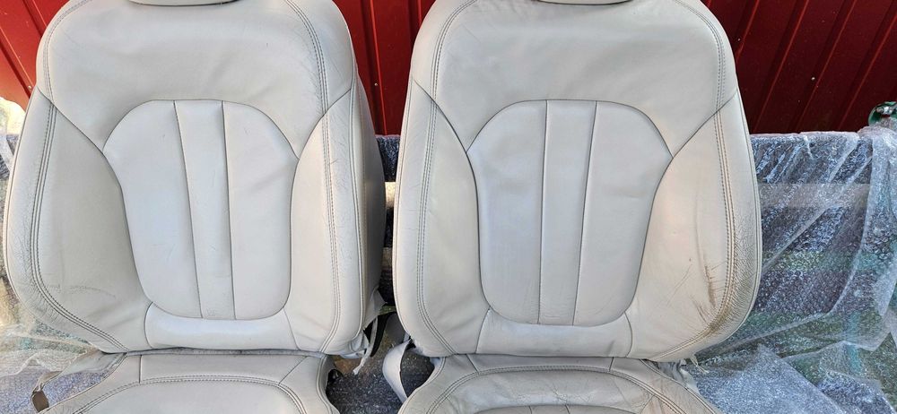 Оригінальний шкіряний салон Крайслер 200 15-16р.