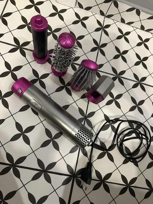 Wielofunkcyjna suszarka do włosów + gratis