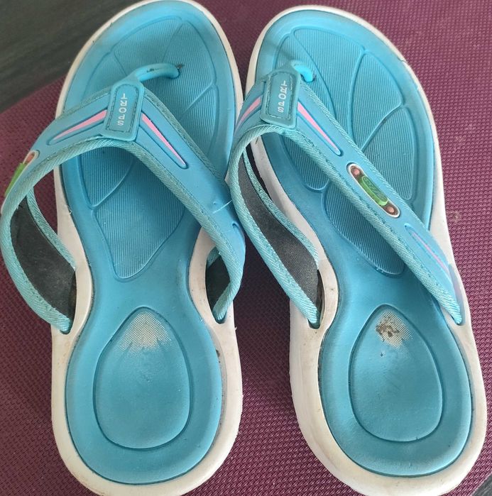 Sport_Klapki Sportowe Niebieskie_Japonki_38