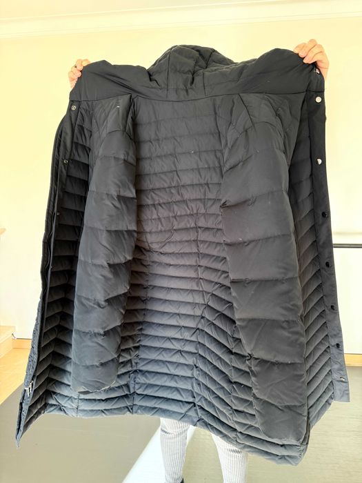 Casaco de Inverno feminino com enchimento de pena.