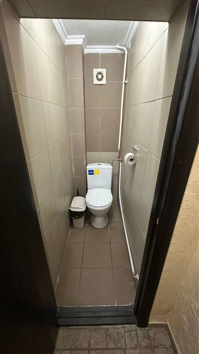 Продам комерційне приміщення в центрі