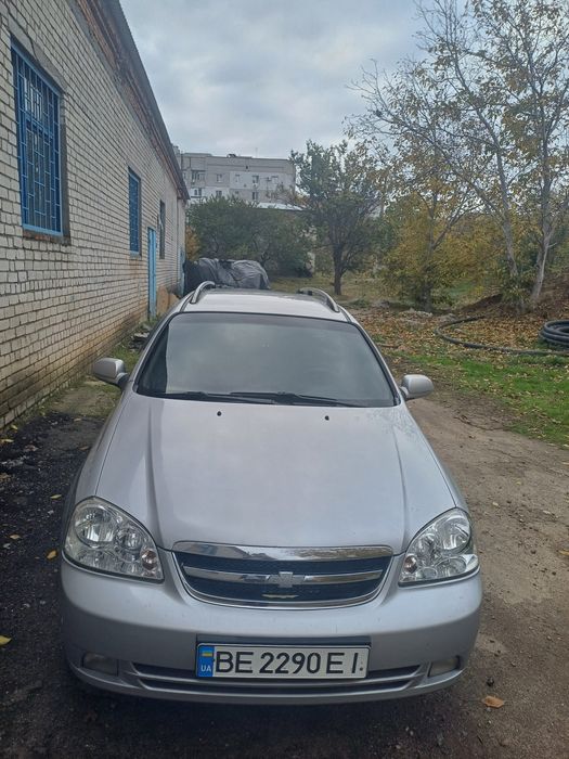 Продаю шевроле лачетти