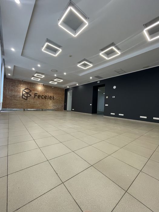 Аренда помещения. Короленко. Центр