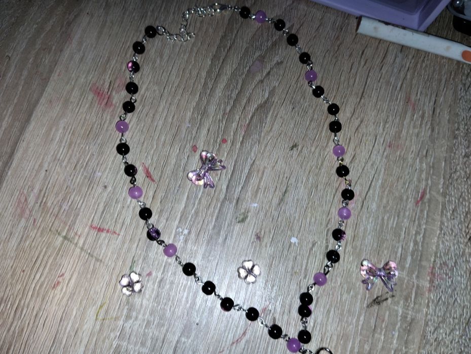 Кольє чорне і фіолетовий