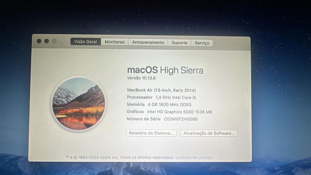 MacBook Air 13 (SSD 250 GB) com capa e carregador