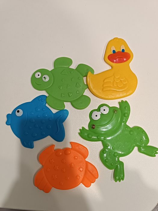 Іграшки липучки для купання