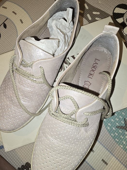 Półbuty damskie Lasocki r. 38