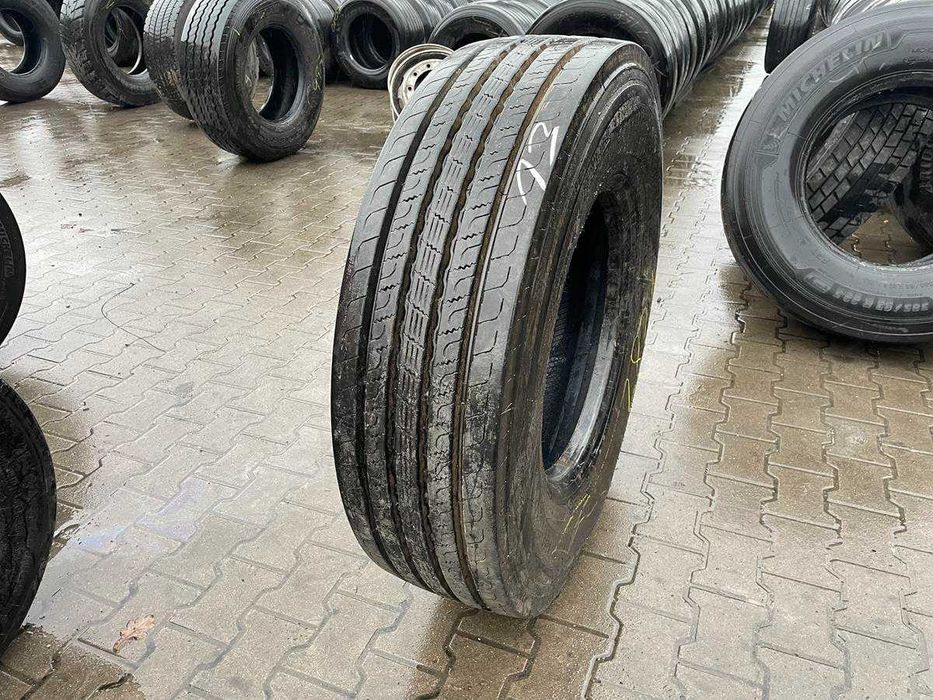 315/80R22.5 Opona SEMPERIT RUNNER F2  15mm Przód F 2