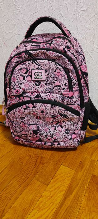 Рюкзак шкільний в ідеальному стані