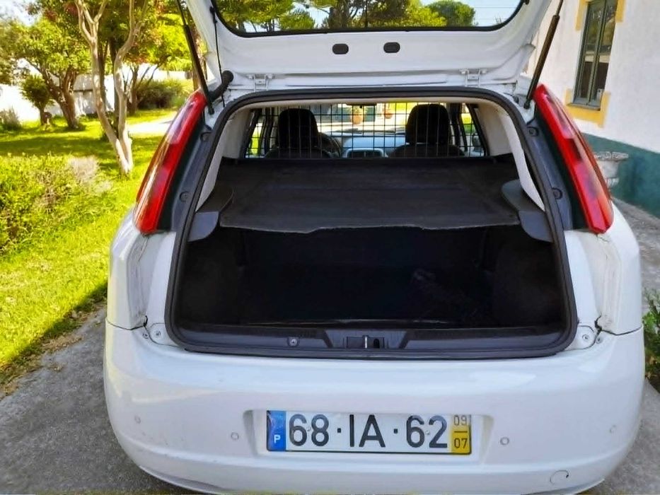 Fiat Punto 1.3Mjet A/C Nacional