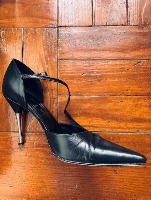 Sapatos Mia Cosaro 36 senhora preto