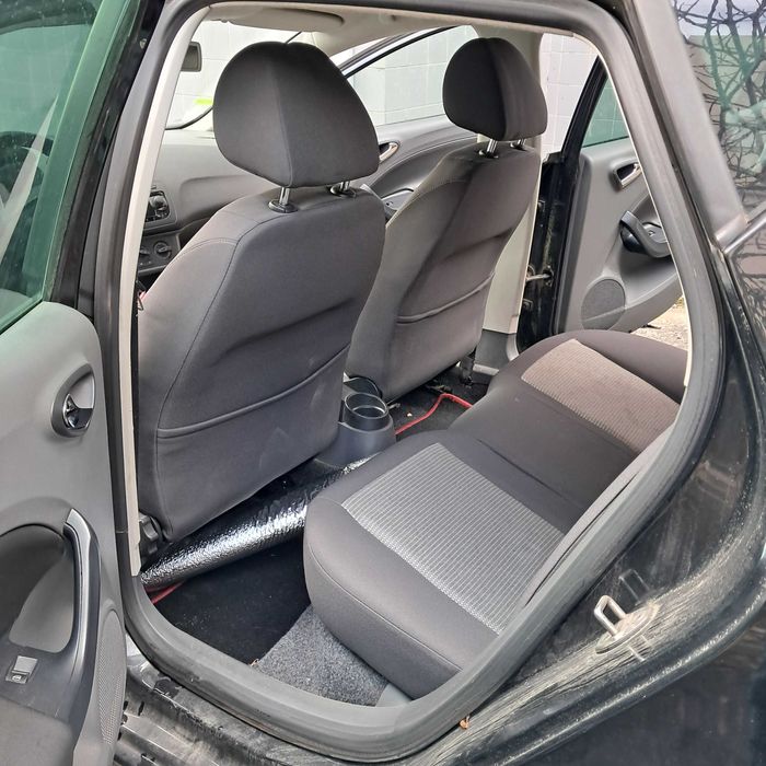 Carro em bom estado e economico