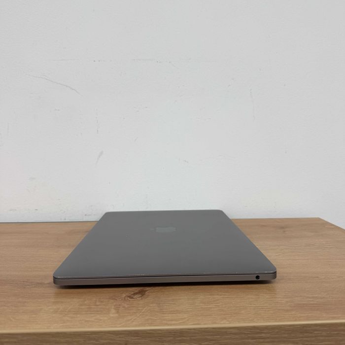 MacBook Pro 2020 { M1 | 8gb | 256 ssd } Гарантія . 73736SV