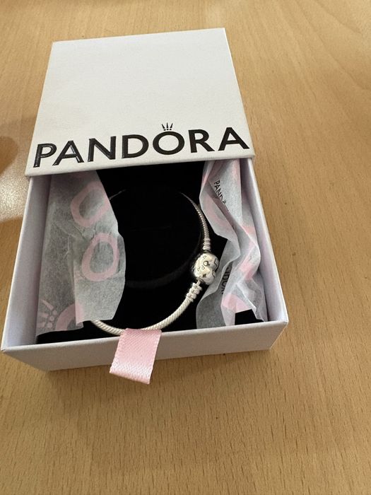 Vendo pulseira pandora