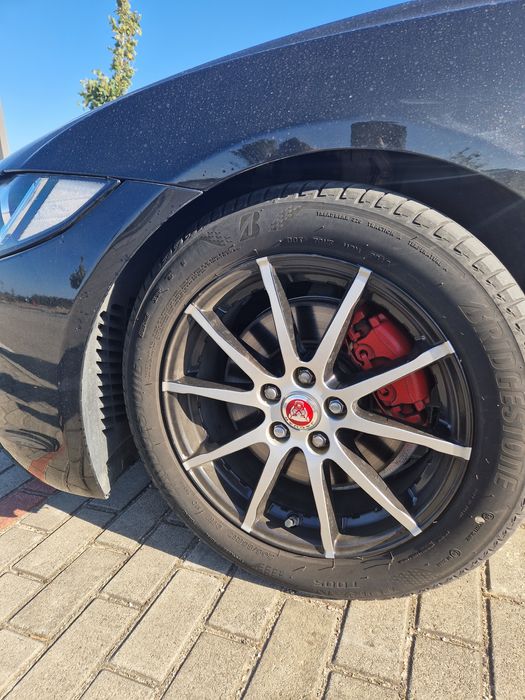 Jaguar XE com garantia de stand !! Cartaxo E Vale Da Pinta • OLX Portugal